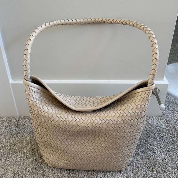 NWOT Madewell The Handwoven Shoulder Bag - Picture 6 of 6